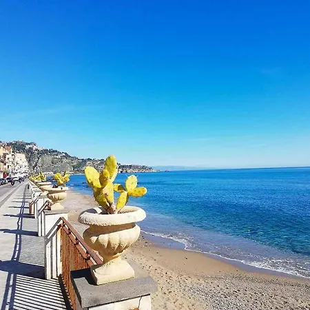 Sweet Naxos Giardini-Naxos